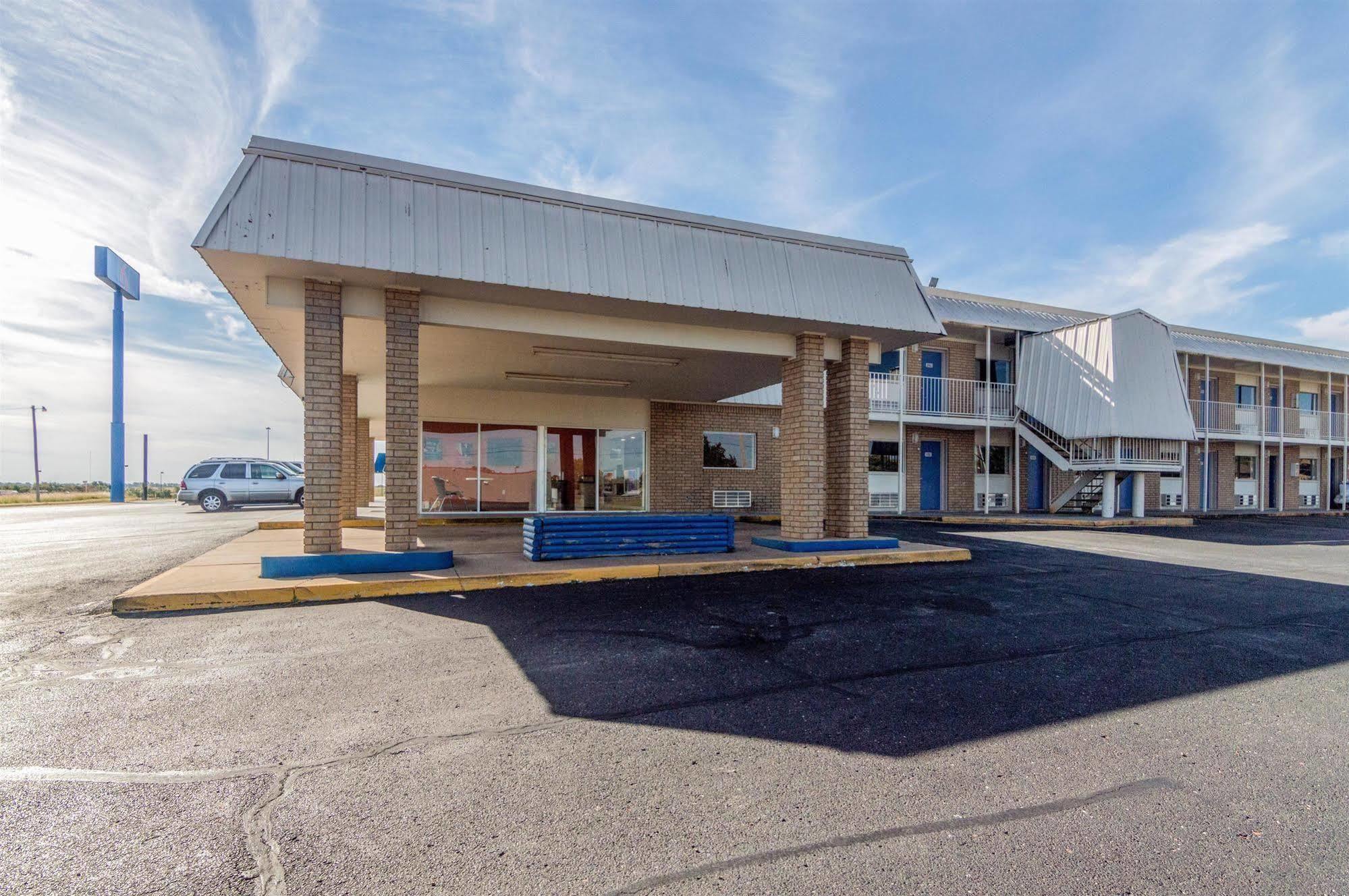 Motel 6-Clinton, Ok Exteriör bild